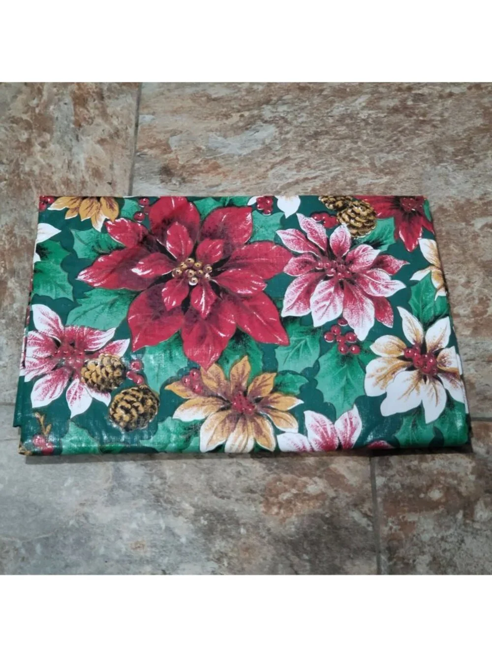 VTG Ashley Taylor Christmas Poinsettia Flannel Backed Vinyl Tablecloth 52x70 Ova